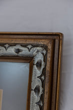 Load image into Gallery viewer, Needle Print Bust Framed Art
