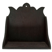 Load image into Gallery viewer, Antique Wooden Wall Shelf with Scalloped Back
