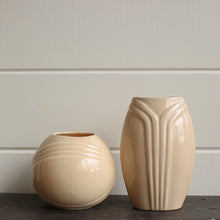 Load image into Gallery viewer, Mid Century Cream Oval Vase
