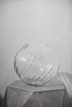 Load image into Gallery viewer, Glass Globe Vessel #2
