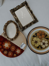 Load image into Gallery viewer, Floral 70's Cheese Tray
